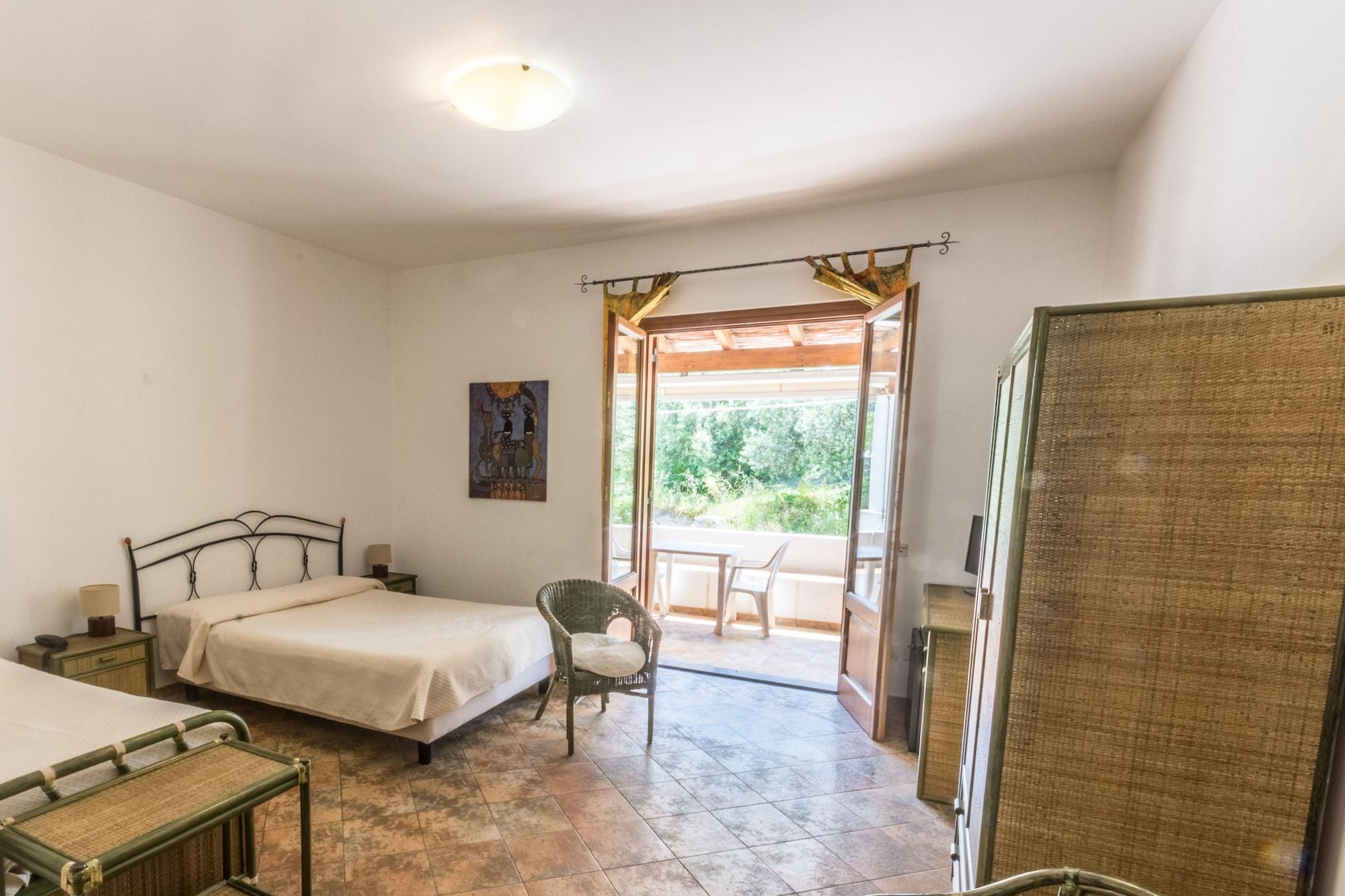 Residence Hotel Baia Portinenti Lipari  Eksteriør bilde