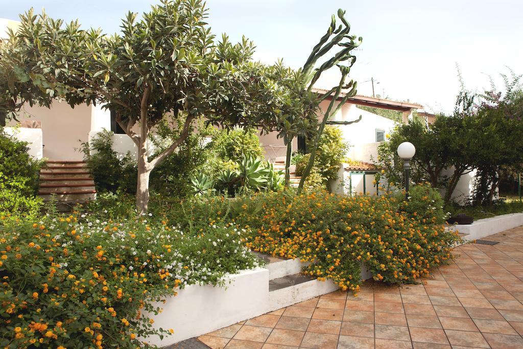 Residence Hotel Baia Portinenti Lipari  Eksteriør bilde
